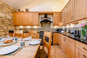 Waters Edge - Warkworth