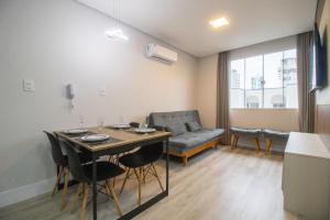 POS51B - Climatizado, Av Brasil, Garagem, TV Smart