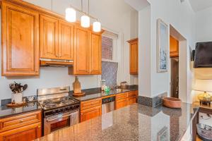 State Street Escape by Lucky Savannah