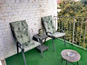 Art ANTON - Stilvolle Wohnung mit Balkon, zentrumsnah