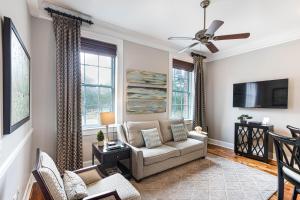 Suites at Bay 2B - Samuel Courtney Suite by Lucky Savannah