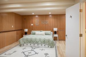 Garden Level Getaway