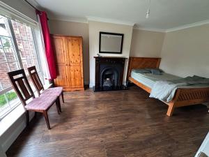 Modern Stay at Blackcastle Home