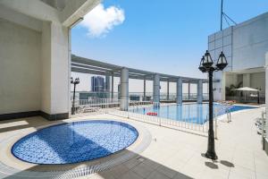 Cozy Studio at walking distance from Burj Khalifa and Downtown Dubai