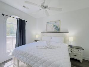 Cozy 1BR Condo 5 Min to Beach First-Floor