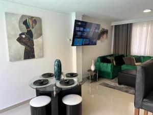 4 Bedroom Villa - Minutes to Walled City