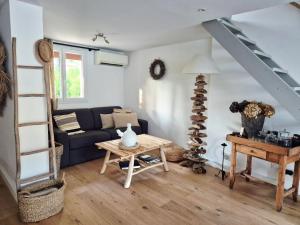 Charmant mazet avec piscine privée proche plage et commerces à trois mn à pied à la Croix Valmer