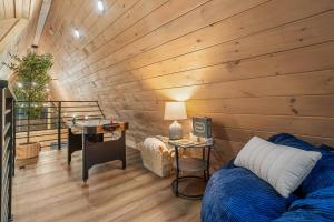 Sleek A-Frame Cabin | Rooftop Sun Deck & Hot Tub