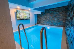 5 Bedroom Cartagena Villa - Close to Walled City