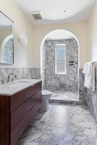 Massive NYC Brownstone wPatio