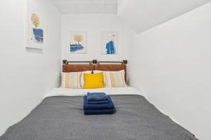 Elegant 2 Bedroom Unit Near Chinatown