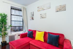 2BD Manhattan Valley Hideaway