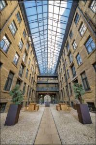 Navy Diamond Apartment in Bradford!