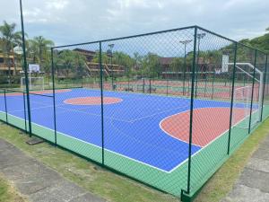 Aconchegante apartamento Angra dos Reis - Com piscina, bar molhado e marina