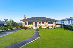 Experience Comfort in Our 3-Bedroom Family Home - 4hvězdičkové hotely ve městě Auckland