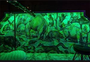 Arts District DTLA-Artist Loft With Free Parking and Pooltable