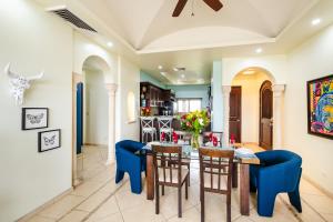 Oceanview In Town Huge Pool Beach Acss