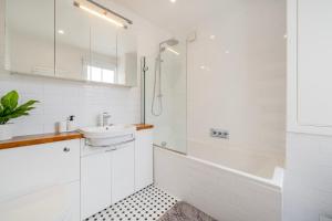Marylebone Haven: Chic 1BD Flat Near Regent’s