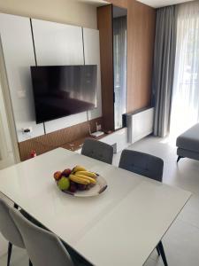 Elegant Flat x3 w Parking!