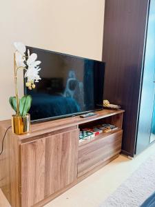 Chic City Studio IT Park With Pool Access