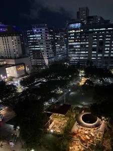 Chic City Studio IT Park With Pool Access