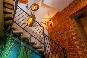 Стильна студія в центрі - Харківська набережна 3