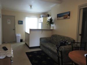 Beachpoint Townhouse Unit 4 Crescent Head