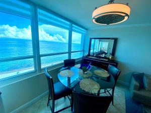 Castle Beach Resort Condo - Panoramic Large Penthouse or Deluxe 1 BR Direct Ocean View and beach access- Updated-Free parking-