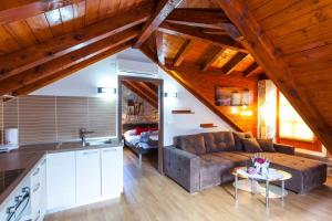 Family-friendly apartments with swimming pool Orebic, Peljesac - 20576