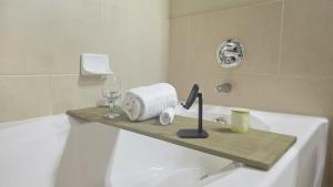 Luxury Exquisite Galleria Condo Pool