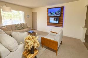 Perfect Location 2BR 5 Min Walk to Galleria Marquee Uptown