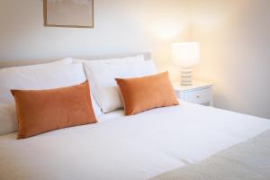 2RB Glebe Retreat Free Parking, Yard & Pet Friendly