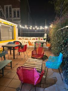 Vecinos by La Palmera