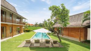 Villa Alea by Villa Finder