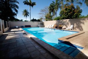 Tropical Hibiscus Caravan Park