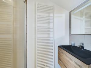 Appartement de luxe en plein centre des Gets, proche commerces - FR-1-623-370