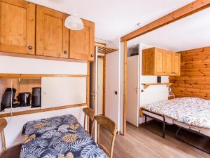 Studio cosy 2 pers. aux Coches, accès pistes, WiFi - FR-1-329-104