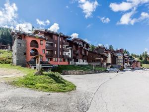 Studio cosy 2 pers. aux Coches, accès pistes, WiFi - FR-1-329-104