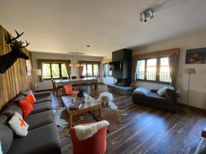 Duplex élégant au cœur de Crest-Voland avec parking et grande terrasse - FR-1-733-176