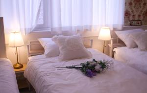 Central Hongdae Red Road Stay 4 Beds, Near Mangwon & Sangsu