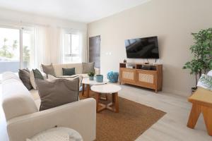 Destination Jelly Playa Coral Condo