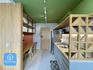 Quarto e Sala Organizado e Completo Na Ondina