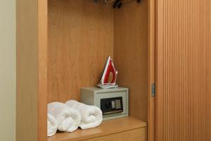 Ground-Floor Family Deluxe Pool Access C1-U20