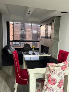 Confort y Relajación para Todos, Apartamento amplio con Jacuzzi Privado en Chapinero Alto