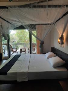Silver Lake Villa & Boat Safari
