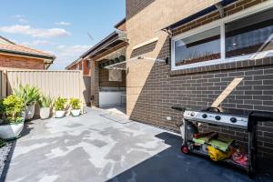 Lidcombe Luxe on Eric Spacious Stay mins to Olympic Park