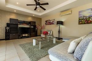 Bang Tao 3BR East Villa 2 Private Pool