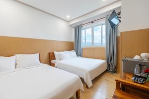 Cherry Bean Hotel - Night Market