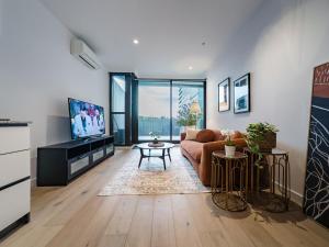 Luxury Urban Elegance Apartment Melbourne CBD
