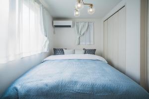 18min to Disney by Taxi Luxury Mattress 3BR 74 square meter